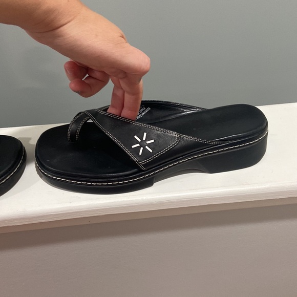 Clarks Y2K 2004 Chunky Sandal Leather Black & White Sandals sz 9 GREAT CONDITION - Picture 4 of 17